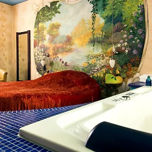 https://hotel-de-plataan-delft-centrum.utrechthotels.net