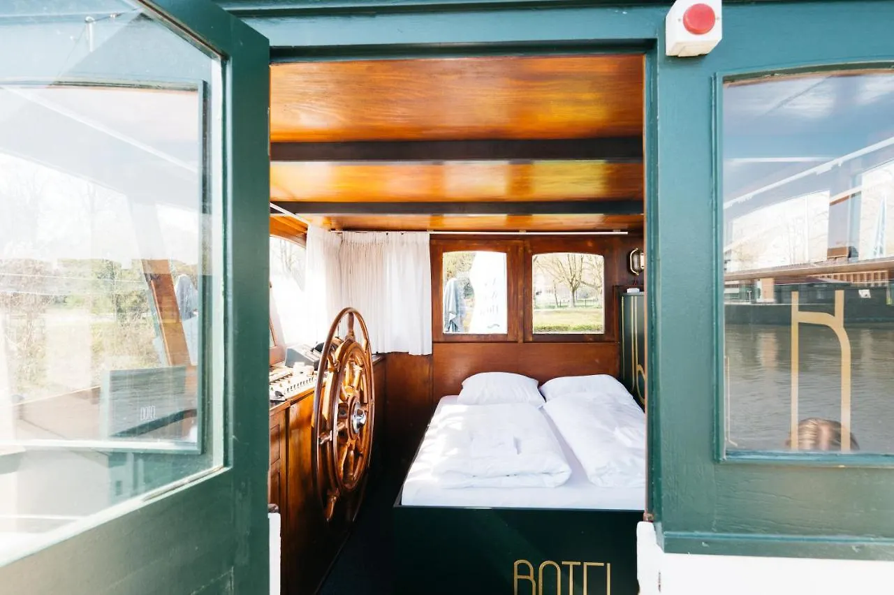 Hostel Botel Maastricht